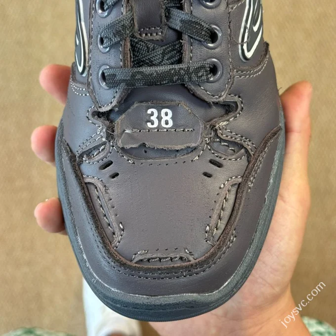 VG Balenciaga 18th Generation Brown 