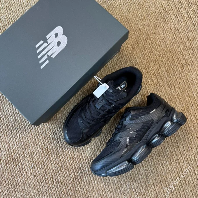 C Version New Balance NB2000 Black Samurai U2000FW