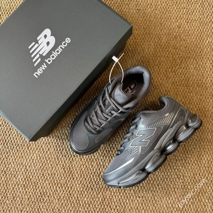 C Version New Balance NB2000 Dark Grey U2000ETA