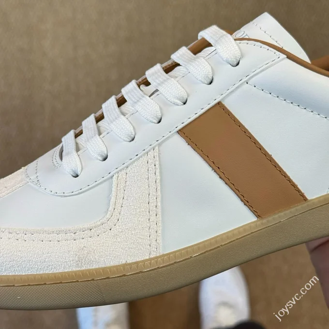 DIOR B01 Sneakers Light Brown