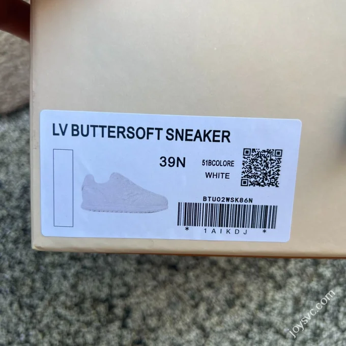 LV Soccer Shoes Pure White LOUIS VUITTON x Nigo Collaboration FW25