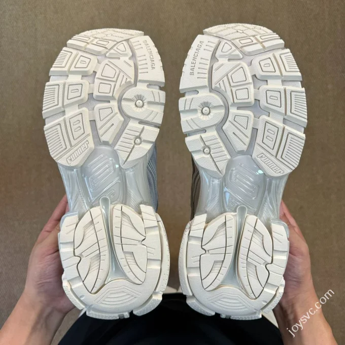 VG Balenciaga Runner 7.0 New Suede Beige White