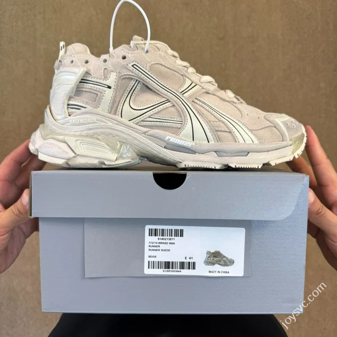 VG Balenciaga Runner 7.0 New Suede Beige White