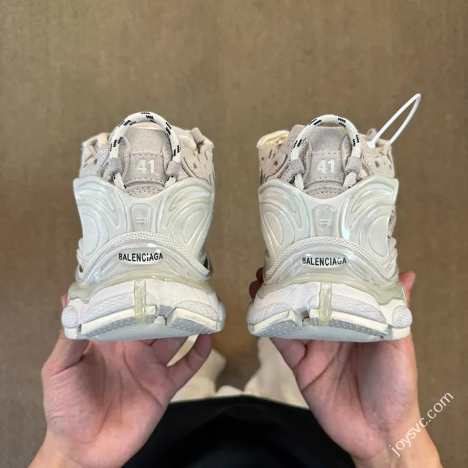 VG Balenciaga Runner 7.0 New Suede Beige White