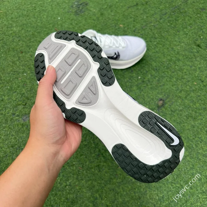Nike Vomero 18 Running Shoes White Grey Marathon IB5726-100