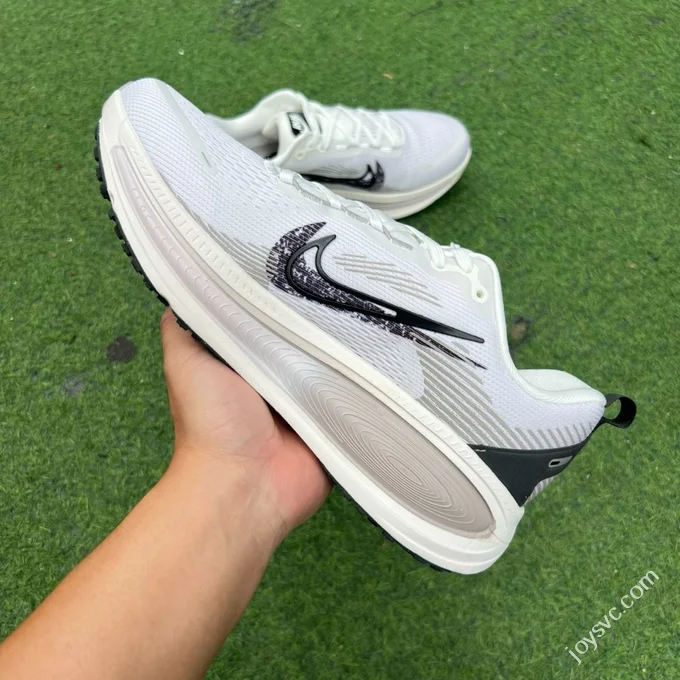 Nike Vomero 18 Running Shoes White Grey Marathon IB5726-100