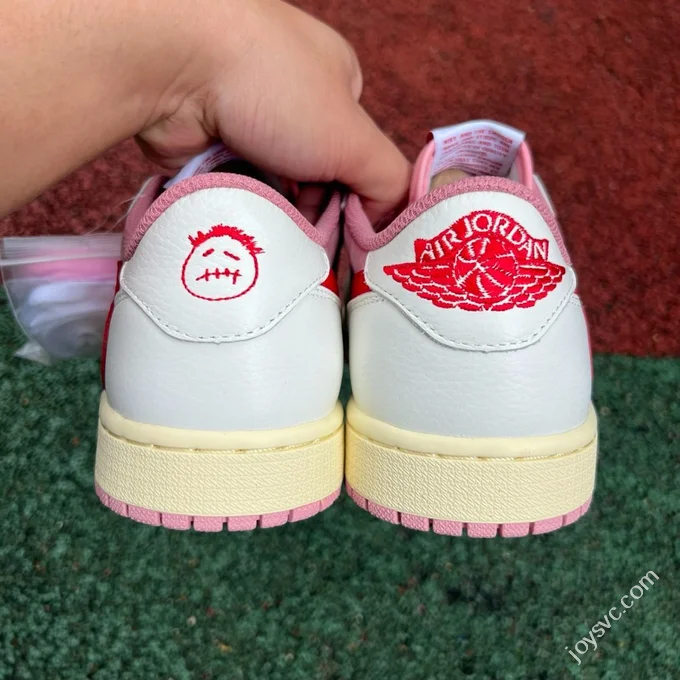 AJ1 Travis Scott Low Top White Pink Red DM7866-601
