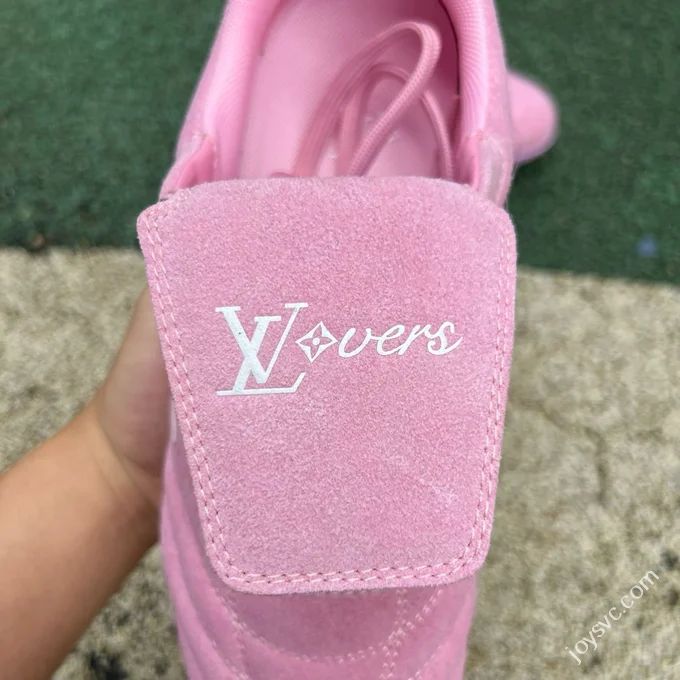 LV Soccer Shoes Pink LOUIS VUITTON Footprint Soccer