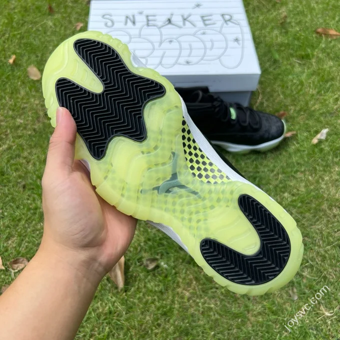 AJ11 Luminous Halloween Black White Green IB1378-001