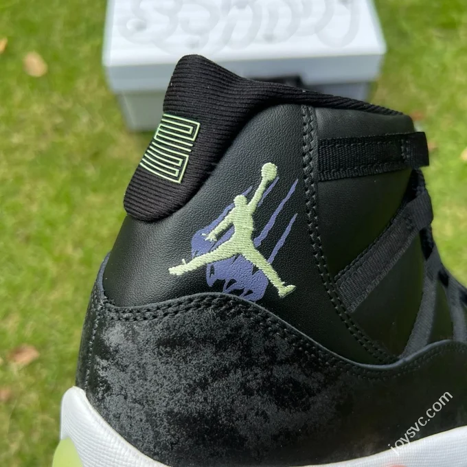 AJ11 Luminous Halloween Black White Green IB1378-001