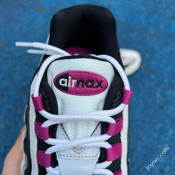 GX Pure Original Air Max 95 x Nike SB Light Grey Purple HF7545-100