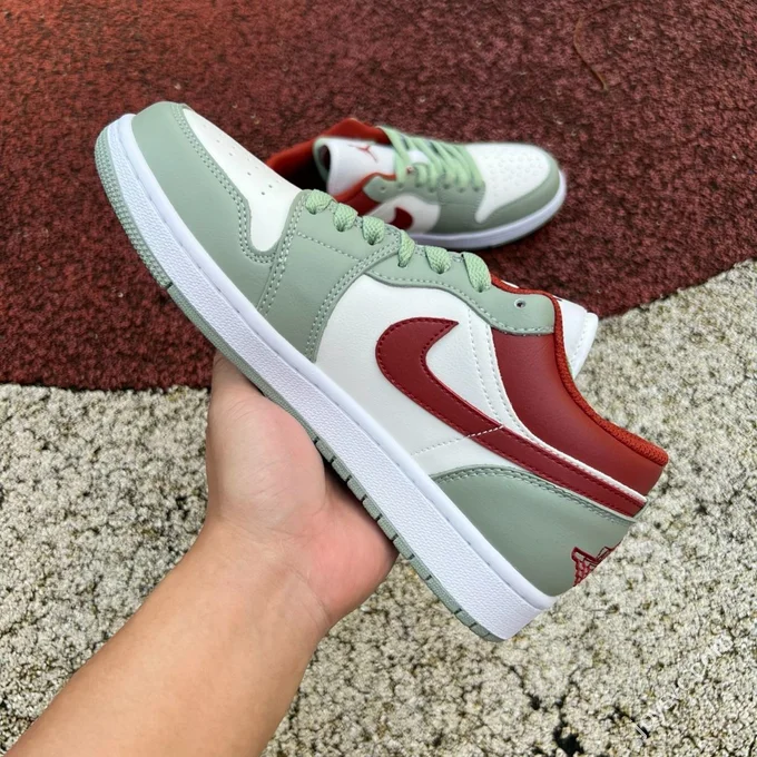 AJ1 Low White Green Red
