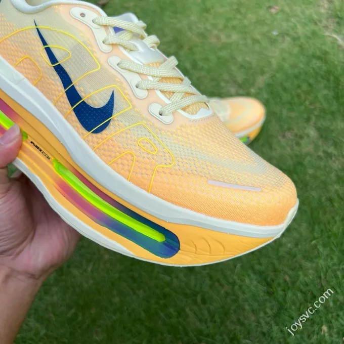 Nike Vomero 19 Marathon Running Shoes Beige Orange HQ2050-401