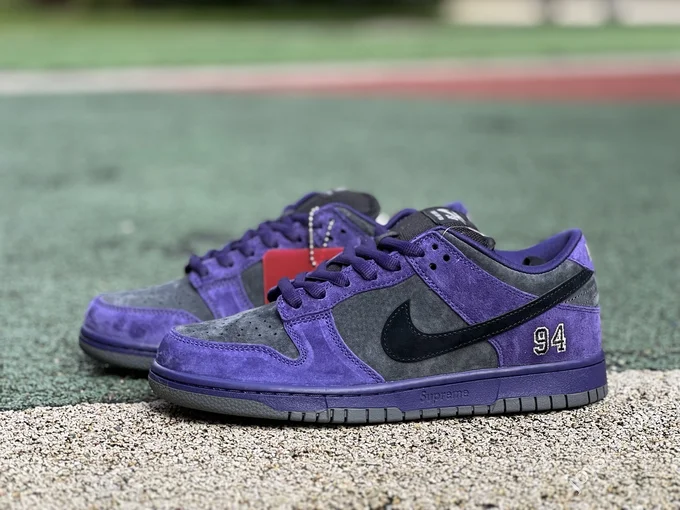 S2 Pure Original Dunk Supreme Europe Exclusive Purple Grey HQ8487-500
