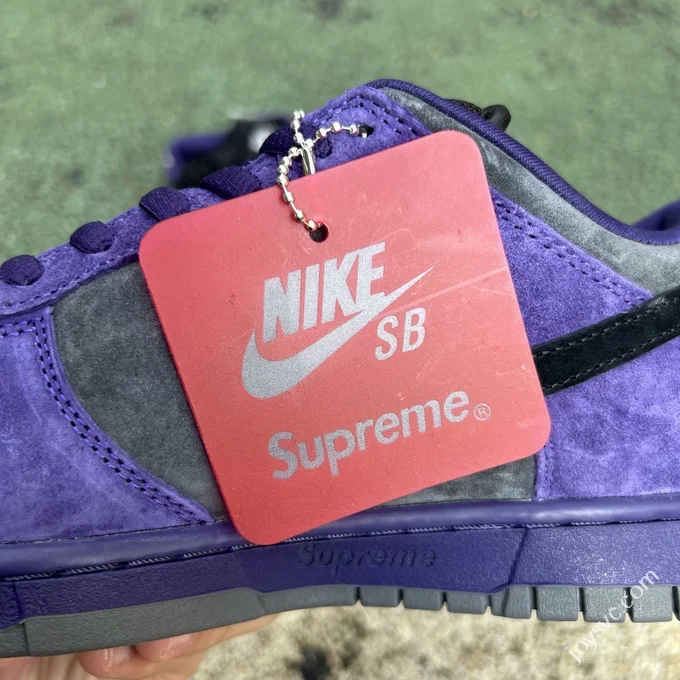 S2 Pure Original Dunk Supreme Europe Exclusive Purple Grey HQ8487-500