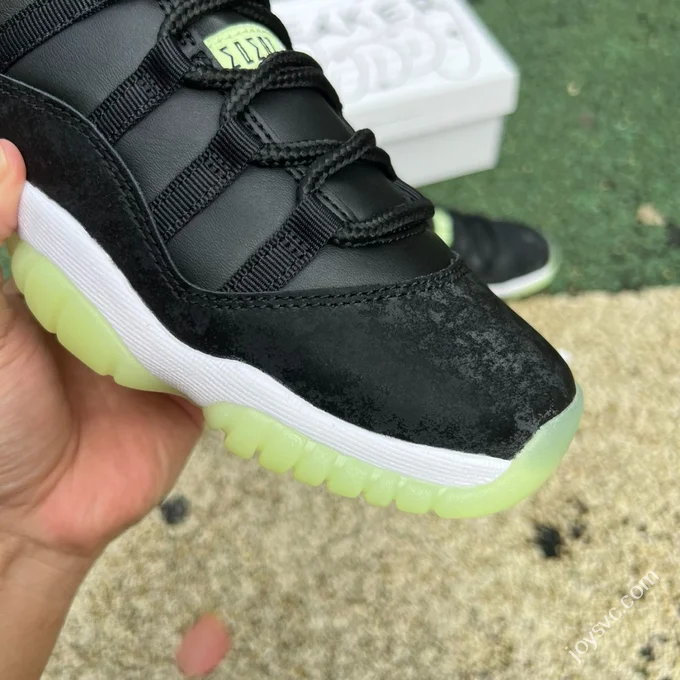 Pure Original AJ11 Luminous Halloween Black White Green Women's IB1378-001