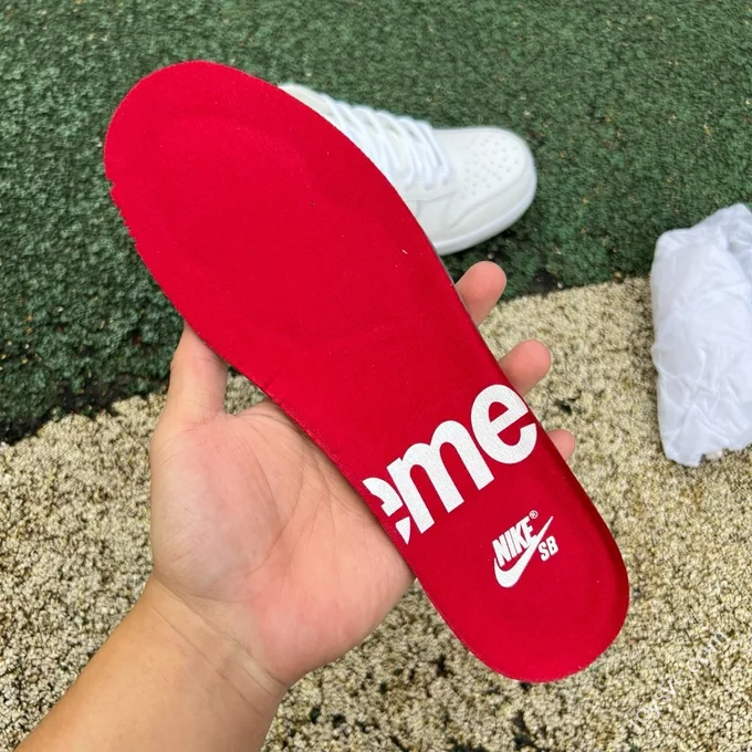 S2 Pure Original Dunk Supreme White Grey HQ8487-100