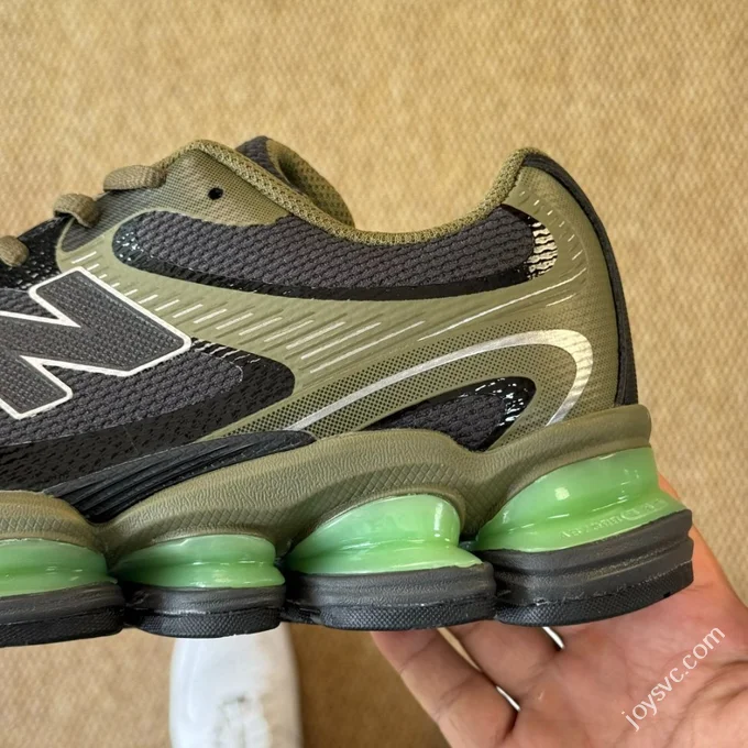 C Version New Balance NB2000 Green Black U20006E1