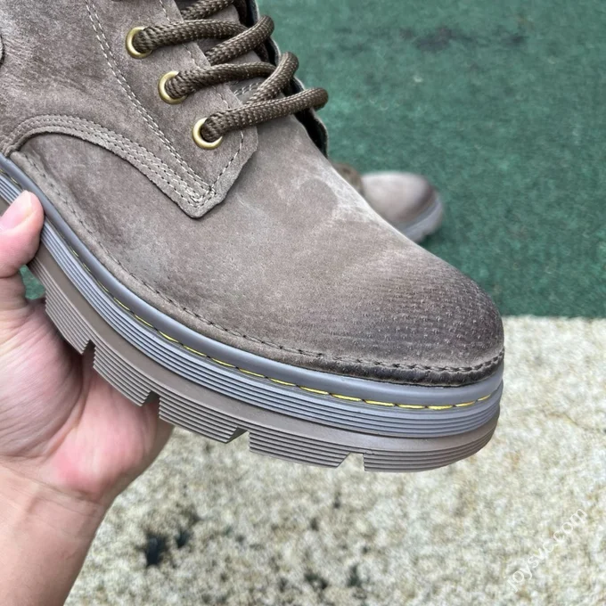 Timberland Mid Top Boots Taupe