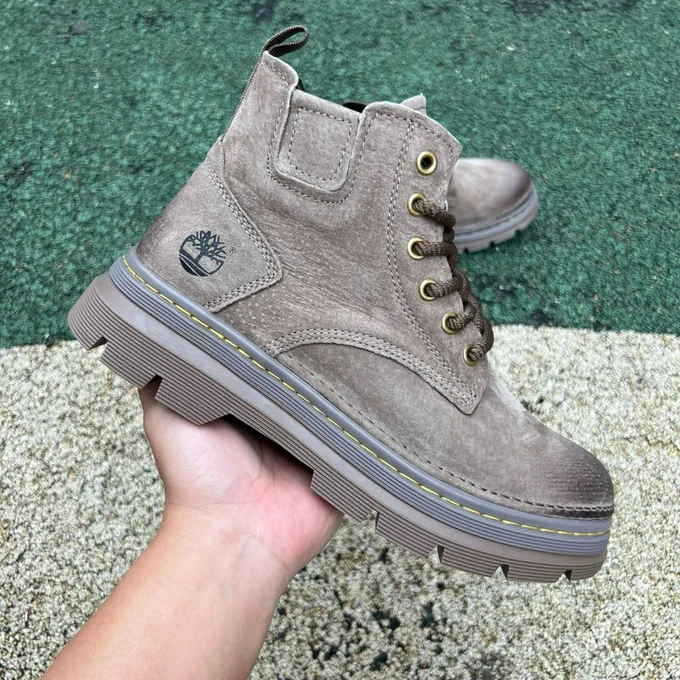Timberland Mid Top Boots Taupe
