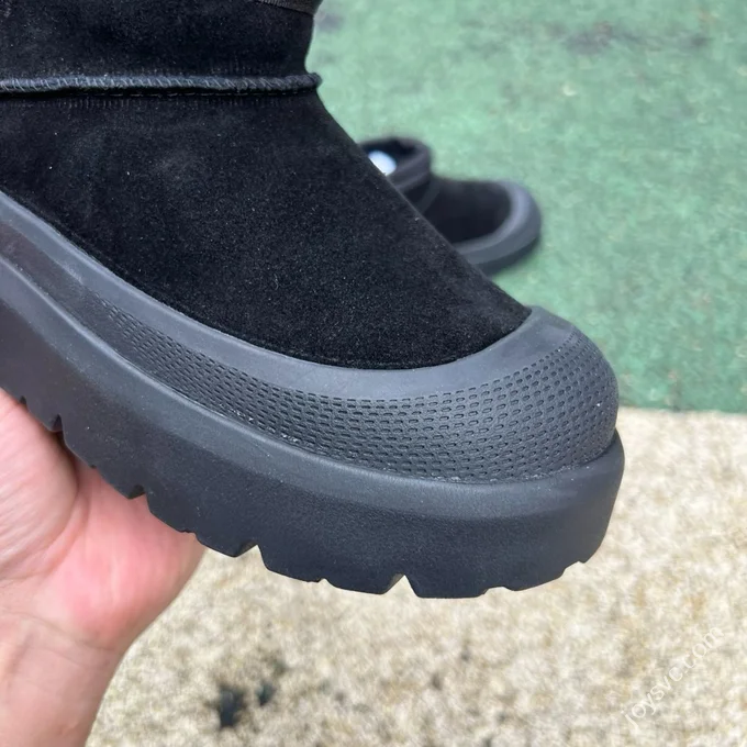 UGG CL Ultra Mini Weather Suede Warm Snow Boots Mid Top (1)