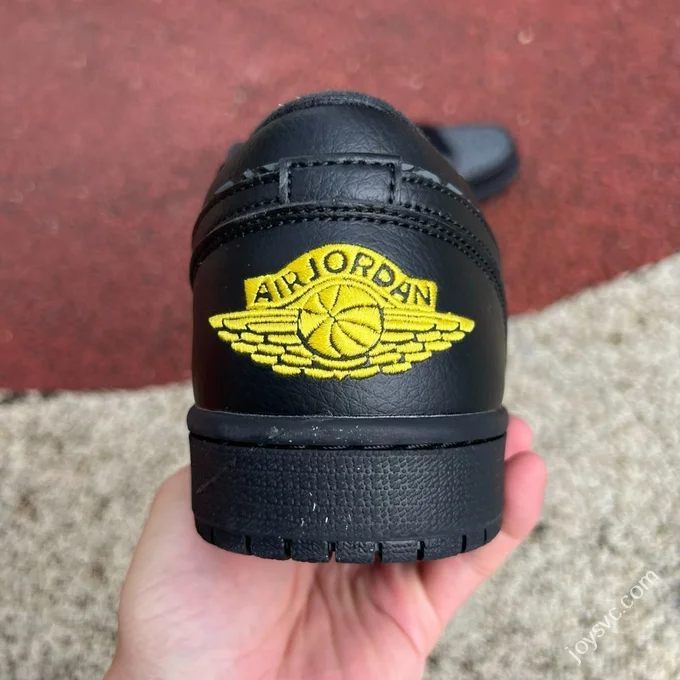 AJ1 Low Black Elephant Print IM6568-010