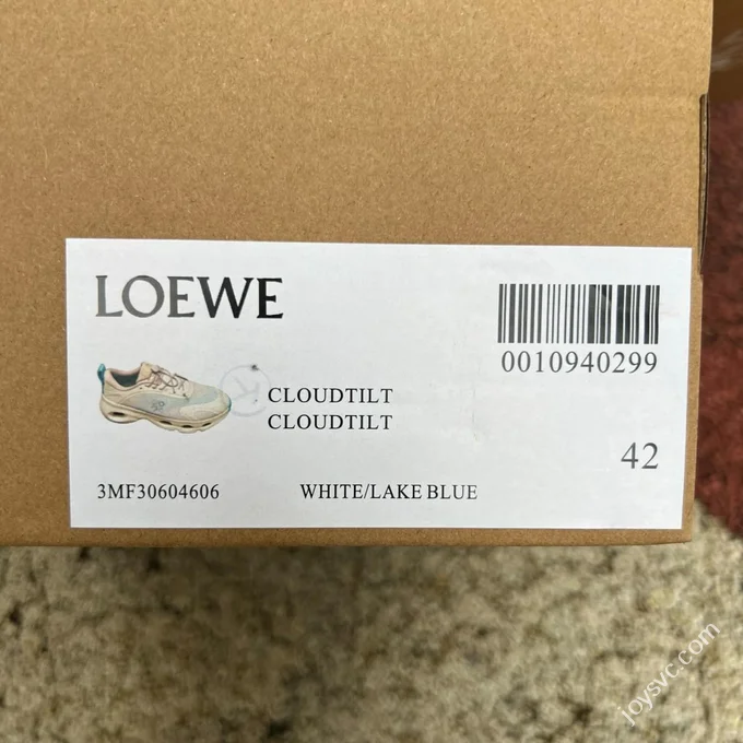 LOEWE x On Cloudsolo Beige