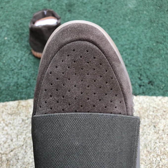 Adidas Yeezy 750 Boost Brown BY2456