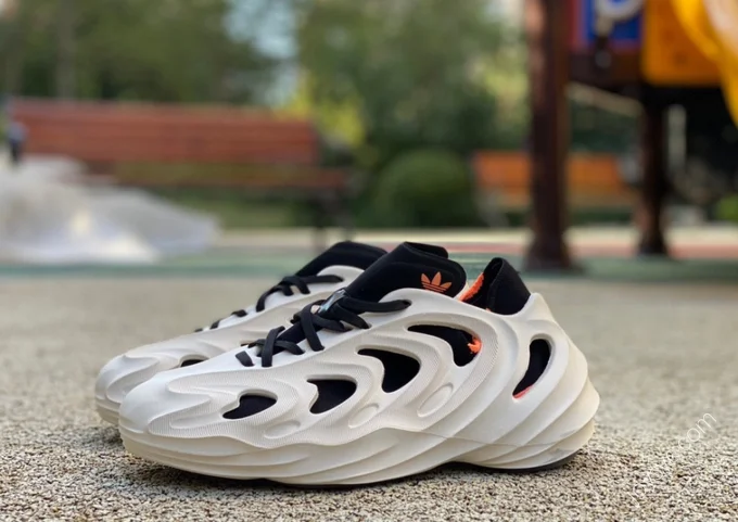 Adidas Originals adiFOM Q Orange Black White hp6582